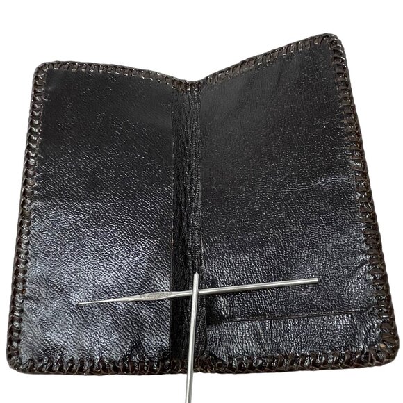 Vintage Tooled Leather 2-Piece Keychain Checkbook PAT 1960s Floral Western Tan - Picture 3 of 8